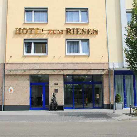 Trip Zum Riesen 美茵河畔哈瑙