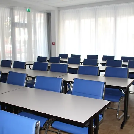 Trip Zum Riesen 4* 美茵河畔哈瑙