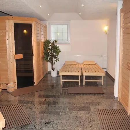 Trip Zum Riesen Otel 4*