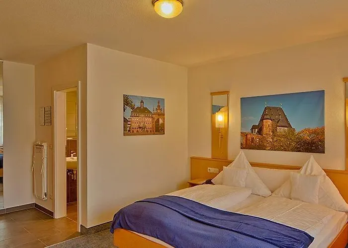 Trip Zum Riesen Ξενοδοχείο 4*